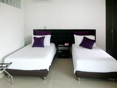 Hotel 33 Conquest ميديلين المظهر الخارجي الصورة